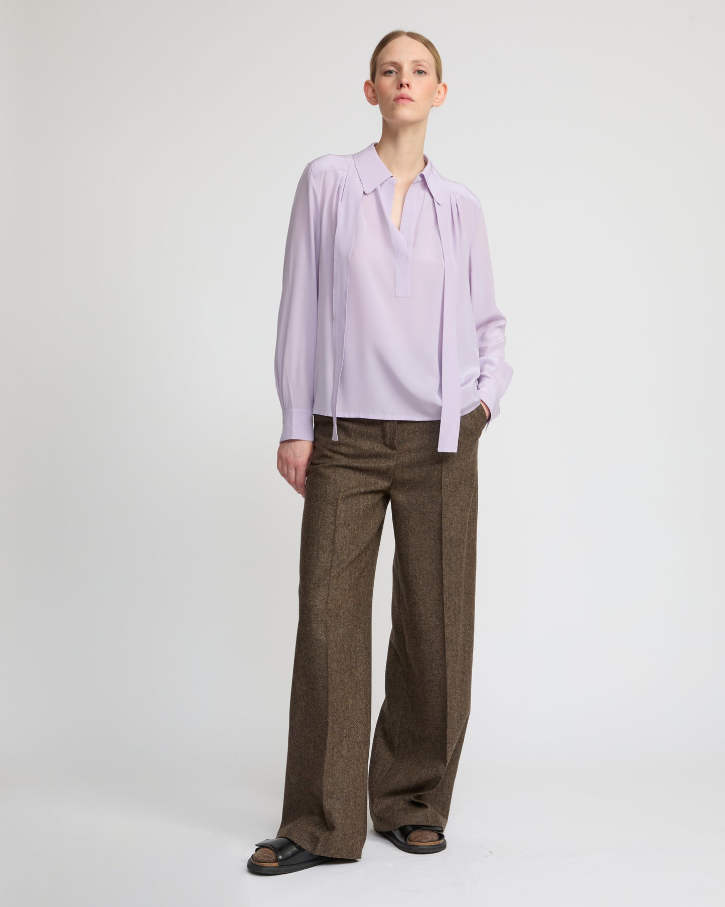 Blouse en crêpe de soie légère