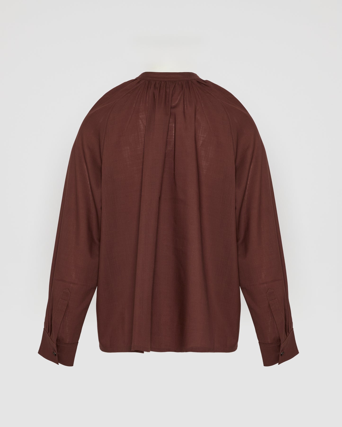 Chemise en voile de laine