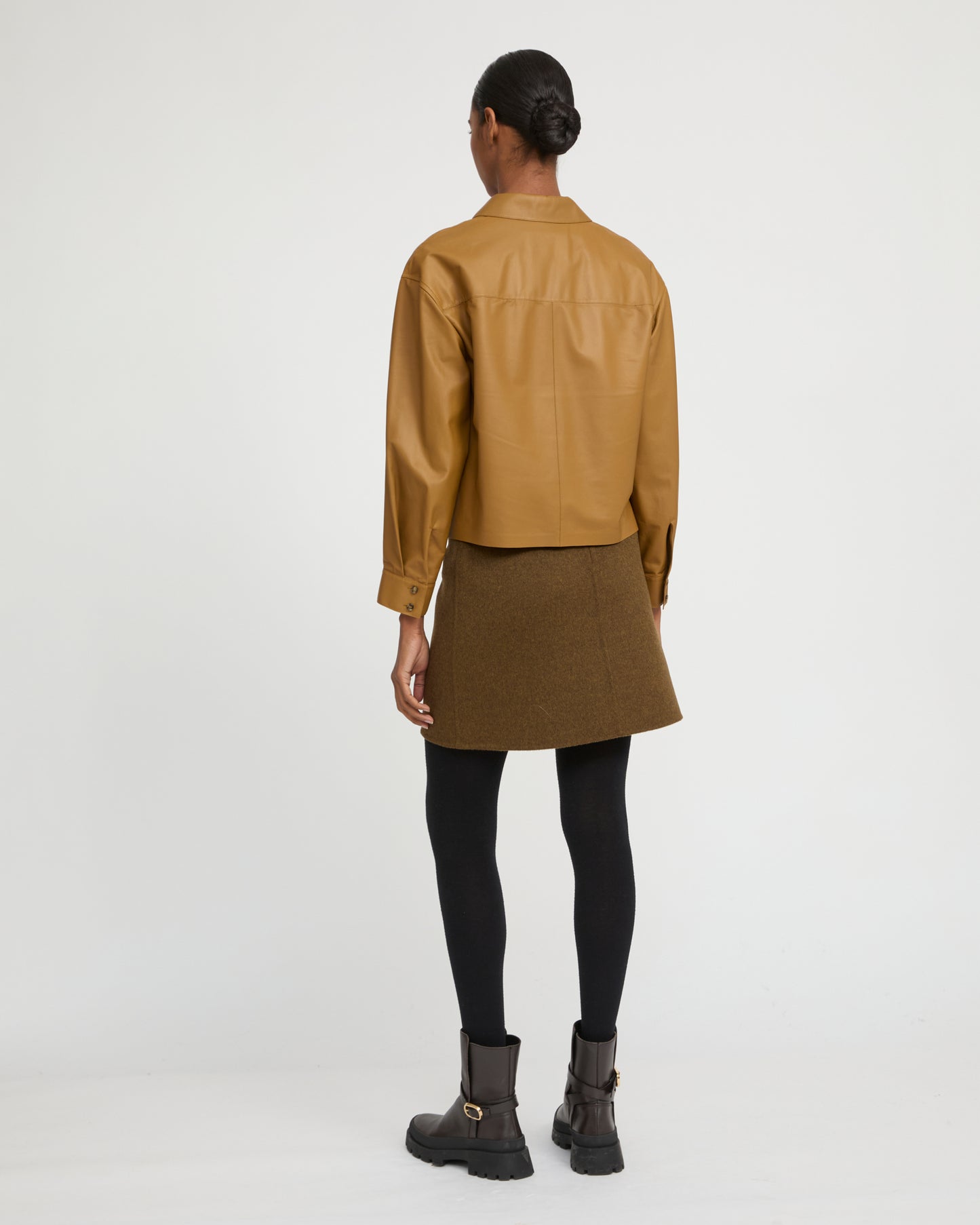 Cropped shirt in fine lamb leather