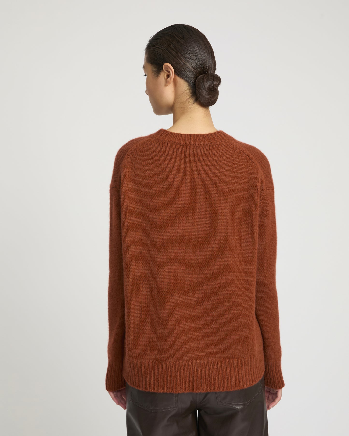 Regular cashmere knit jumper