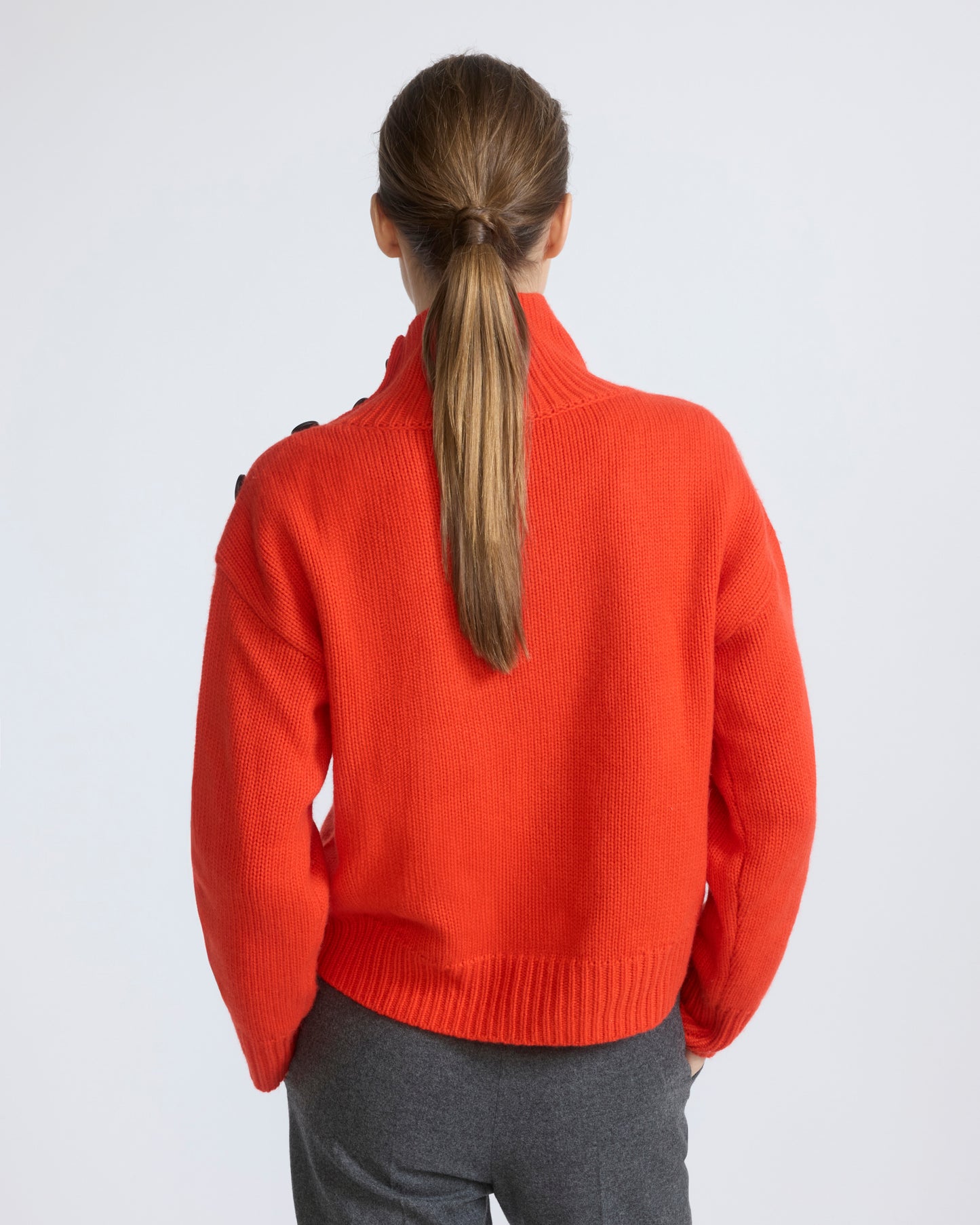 Short oversized knitted sweater