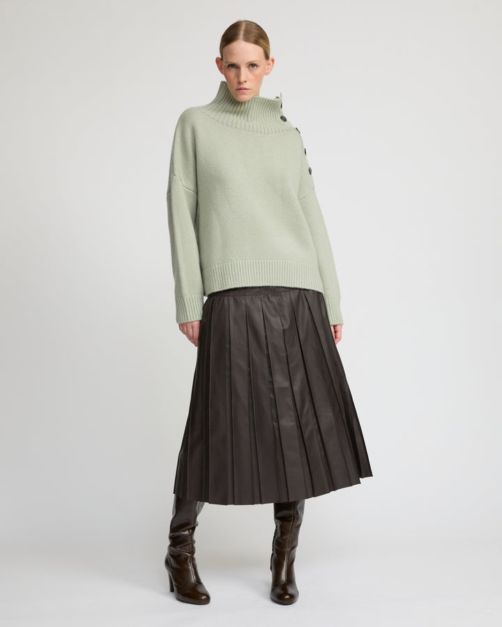 Fine lamb leather pleated skirt