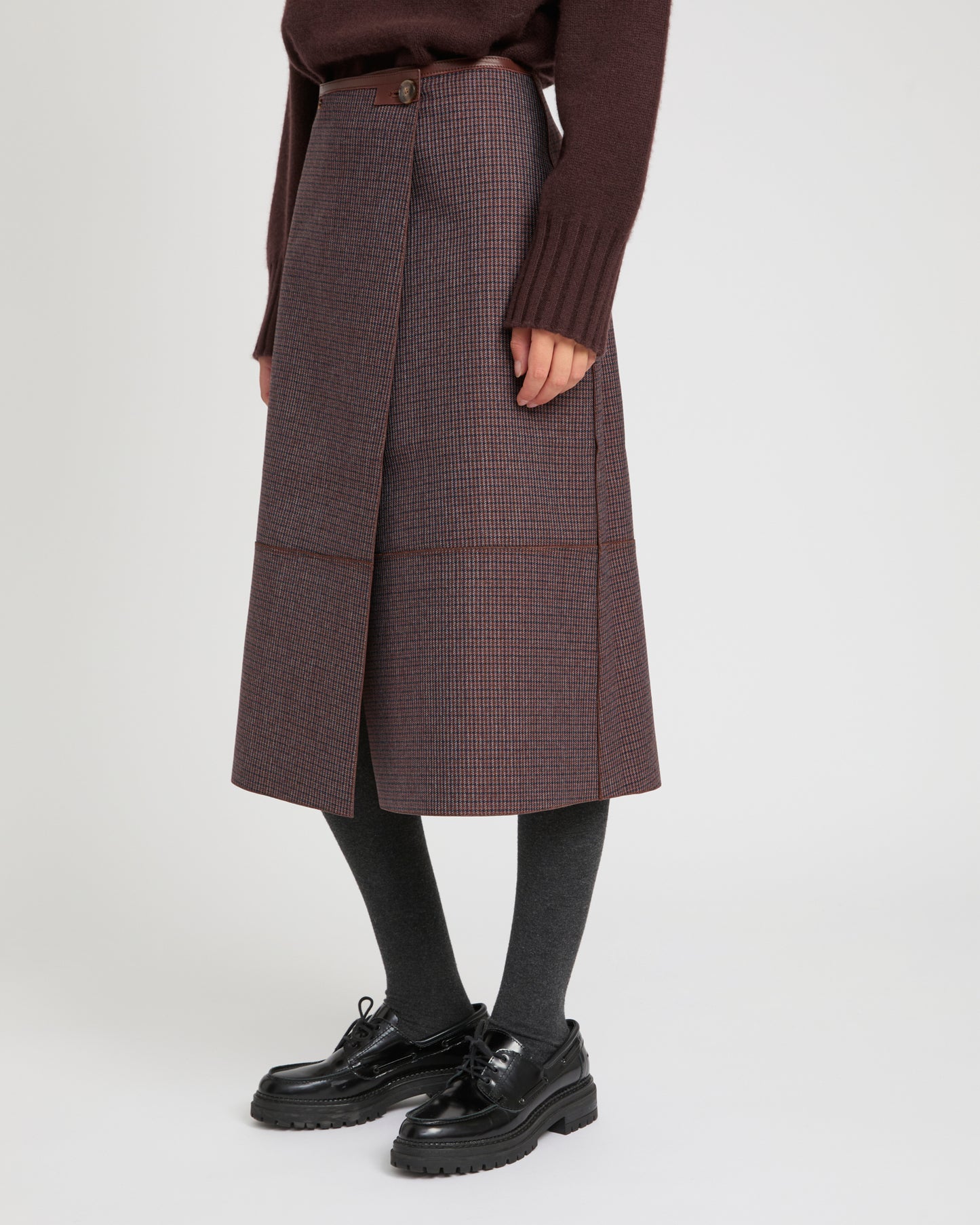 Woollen bonded leather wrap skirt
