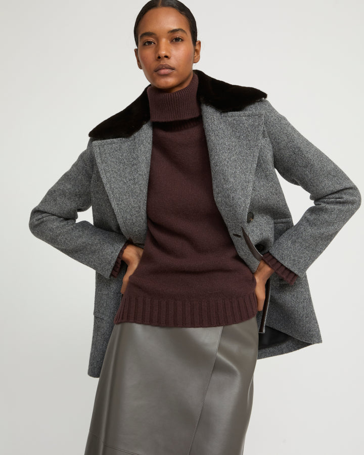 Woollen peacoat with lambskin leather details and mink fur collar
