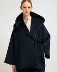 Manteau court oversize en lainage cachemire double face