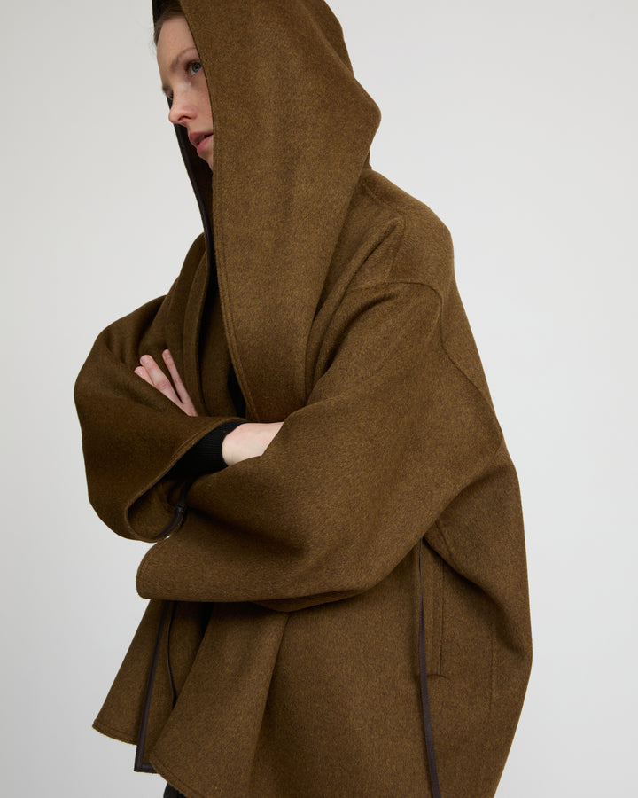 Oversized short coat in double-sided cashmere blend