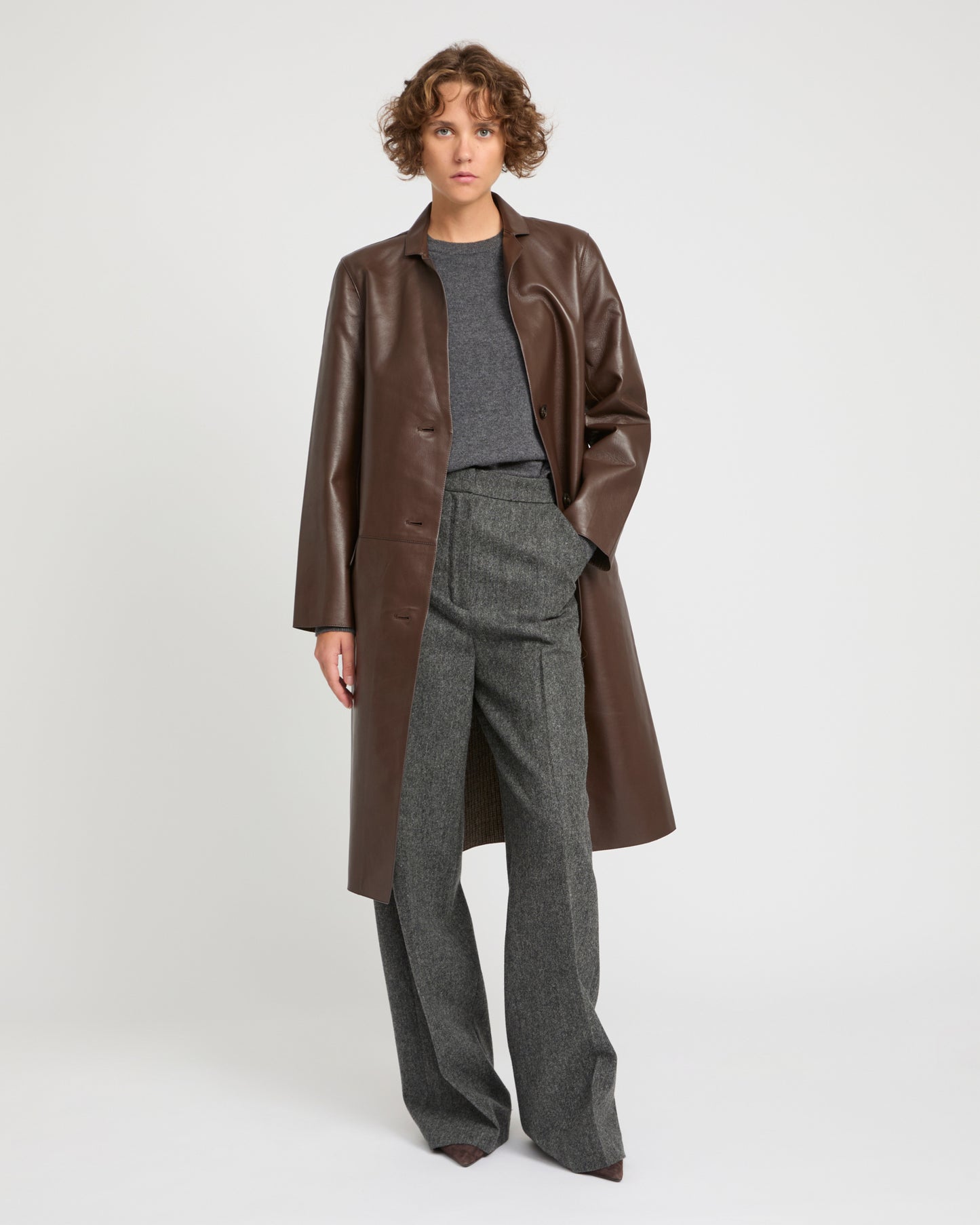 Straight coat in bonded leather and wool