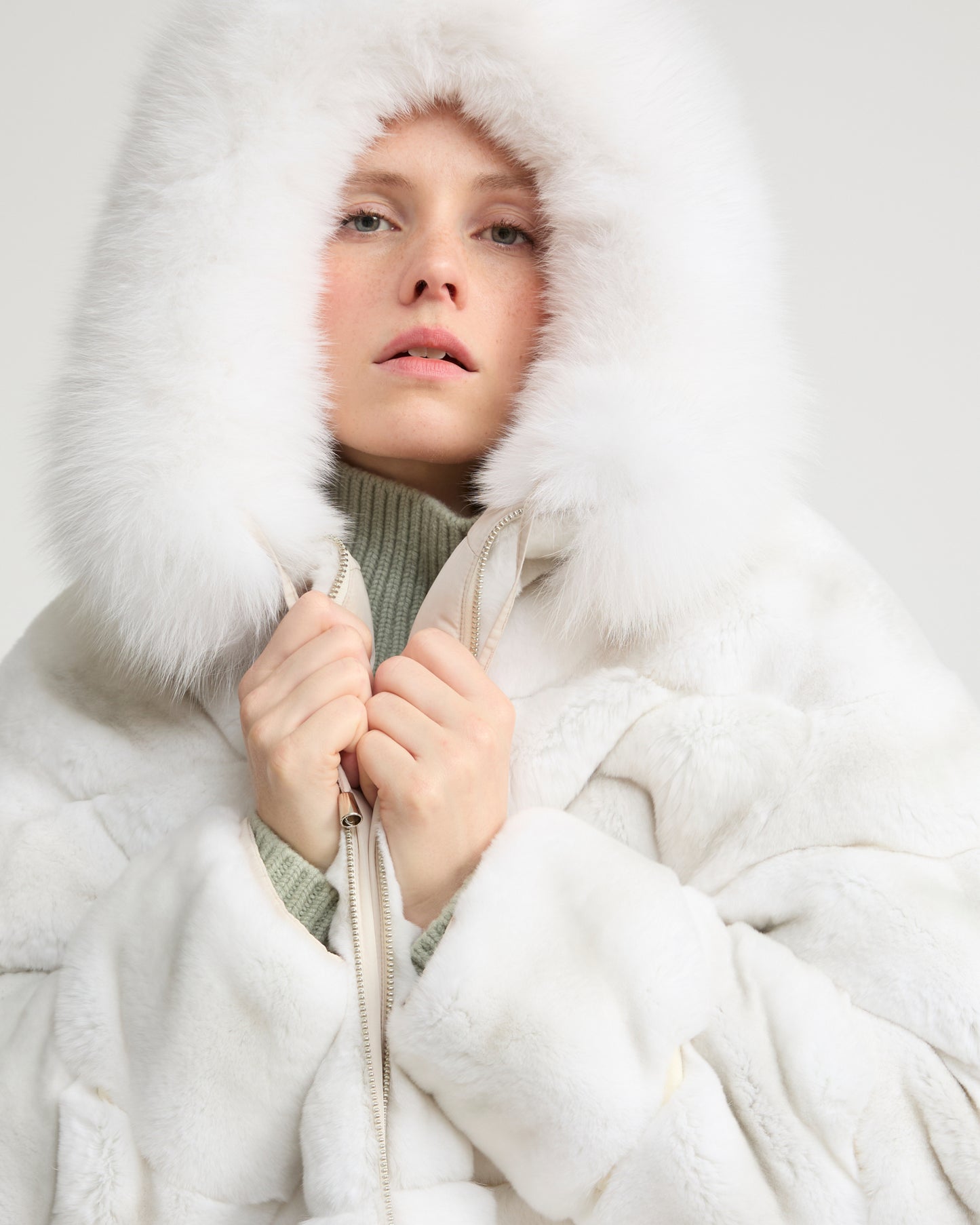 Parka longue réversible en tissu technique déperlant avec fourrure de renard et de lapin rex