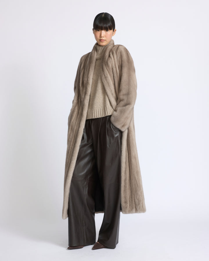 Manteau long en fourrure de vison long poil - Yves Salomon - Nouvelle collection Automne Hiver