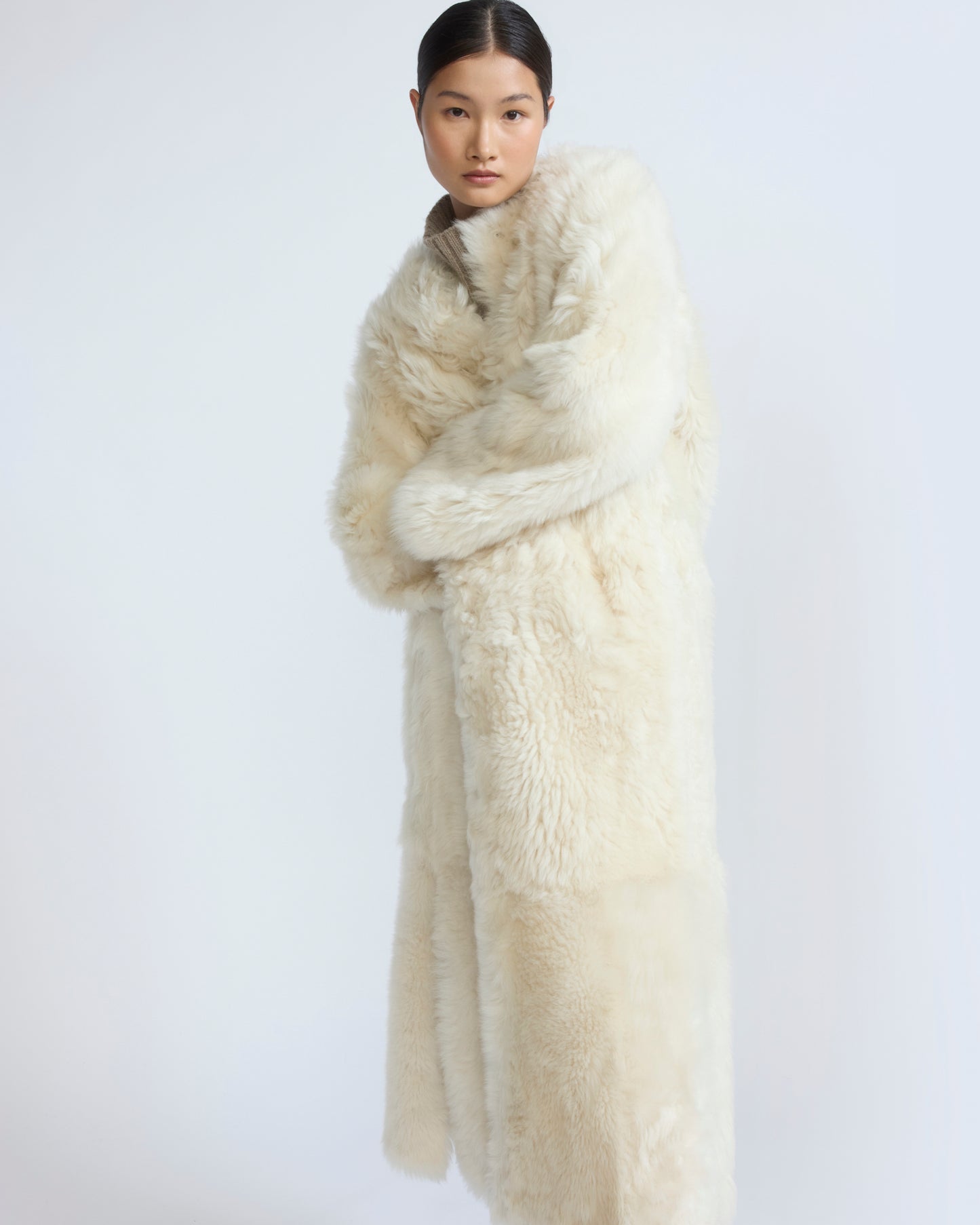 Manteau extra long en peau lainée d'agneau Toscane