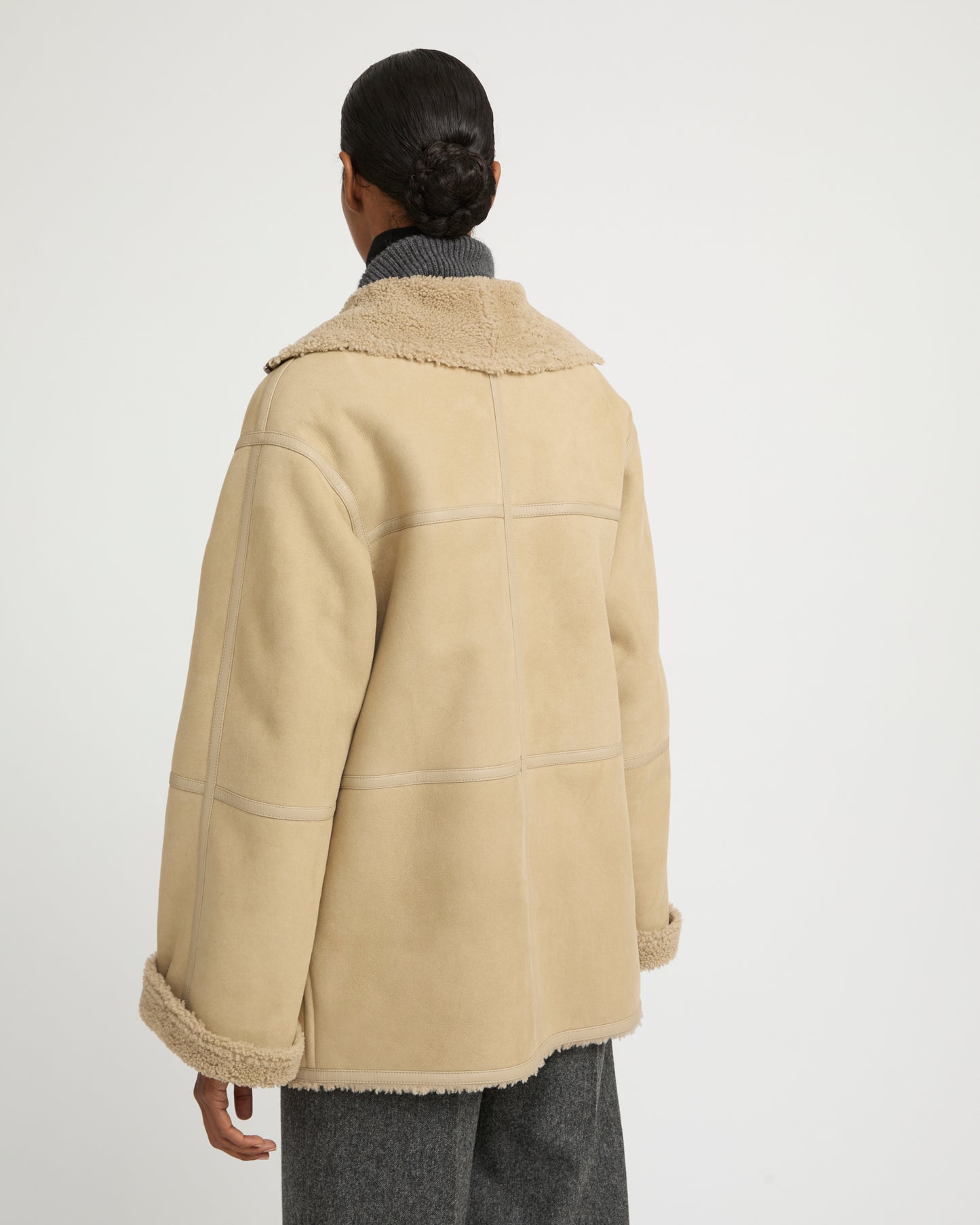 Short suede Merino lambskin coat