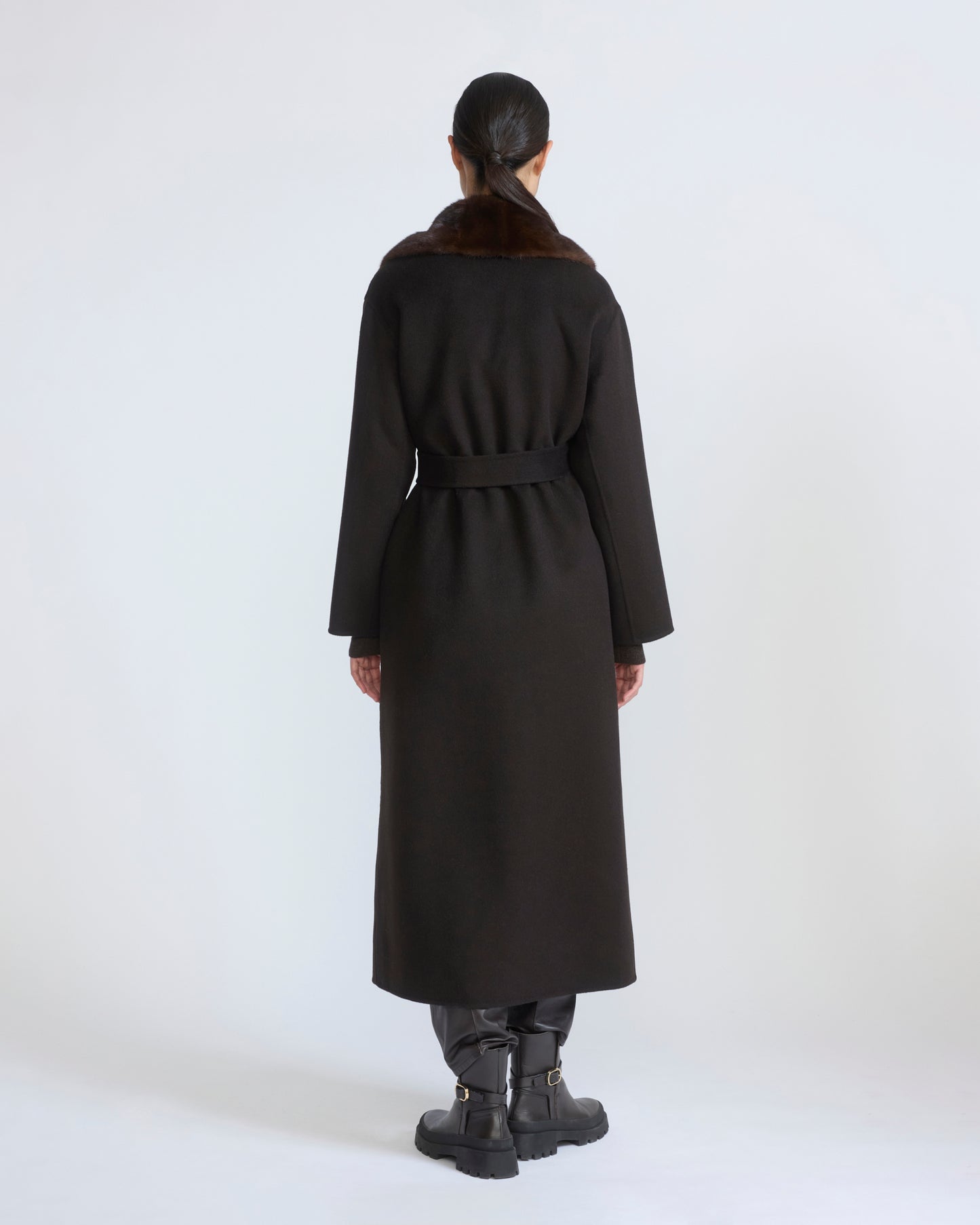 Cashmere wool belted coat with mink fur collar