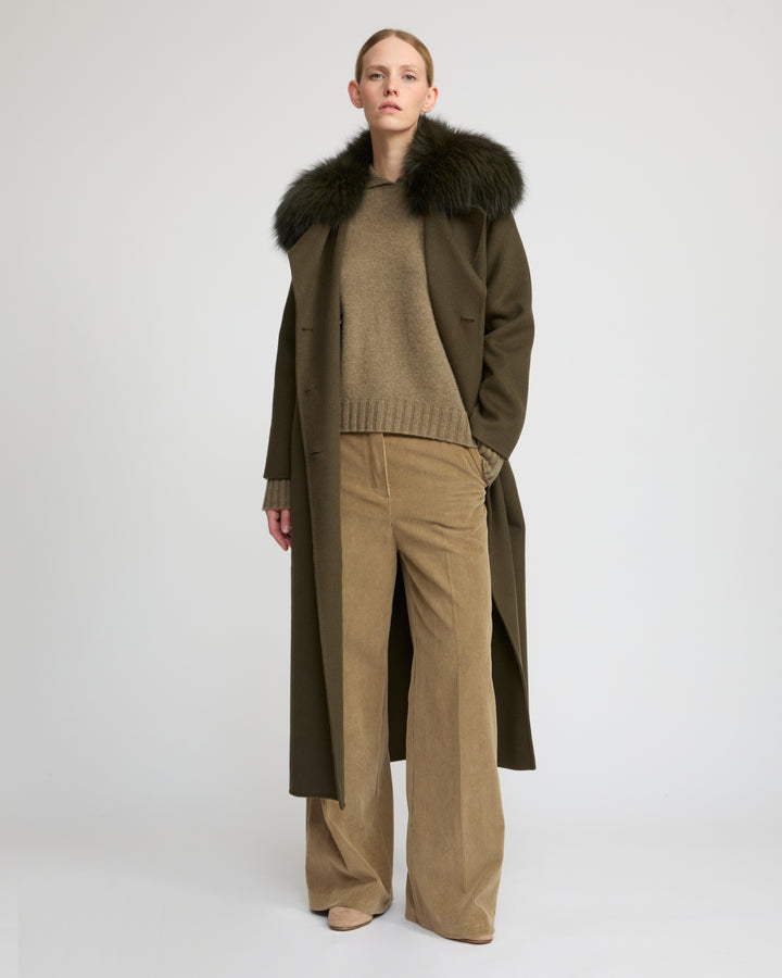 Belted coat in cashmere wool with fox fur collar