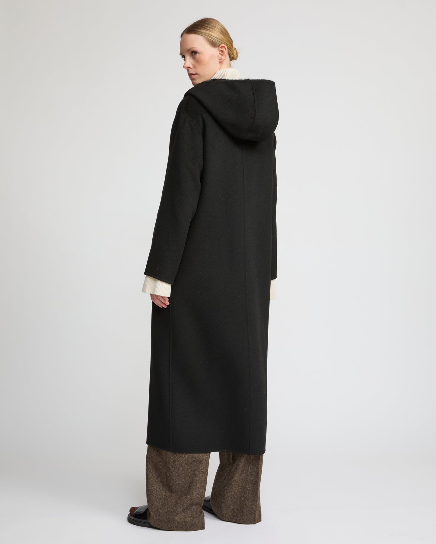 Long double face cashmere wool coat with Mink fur 