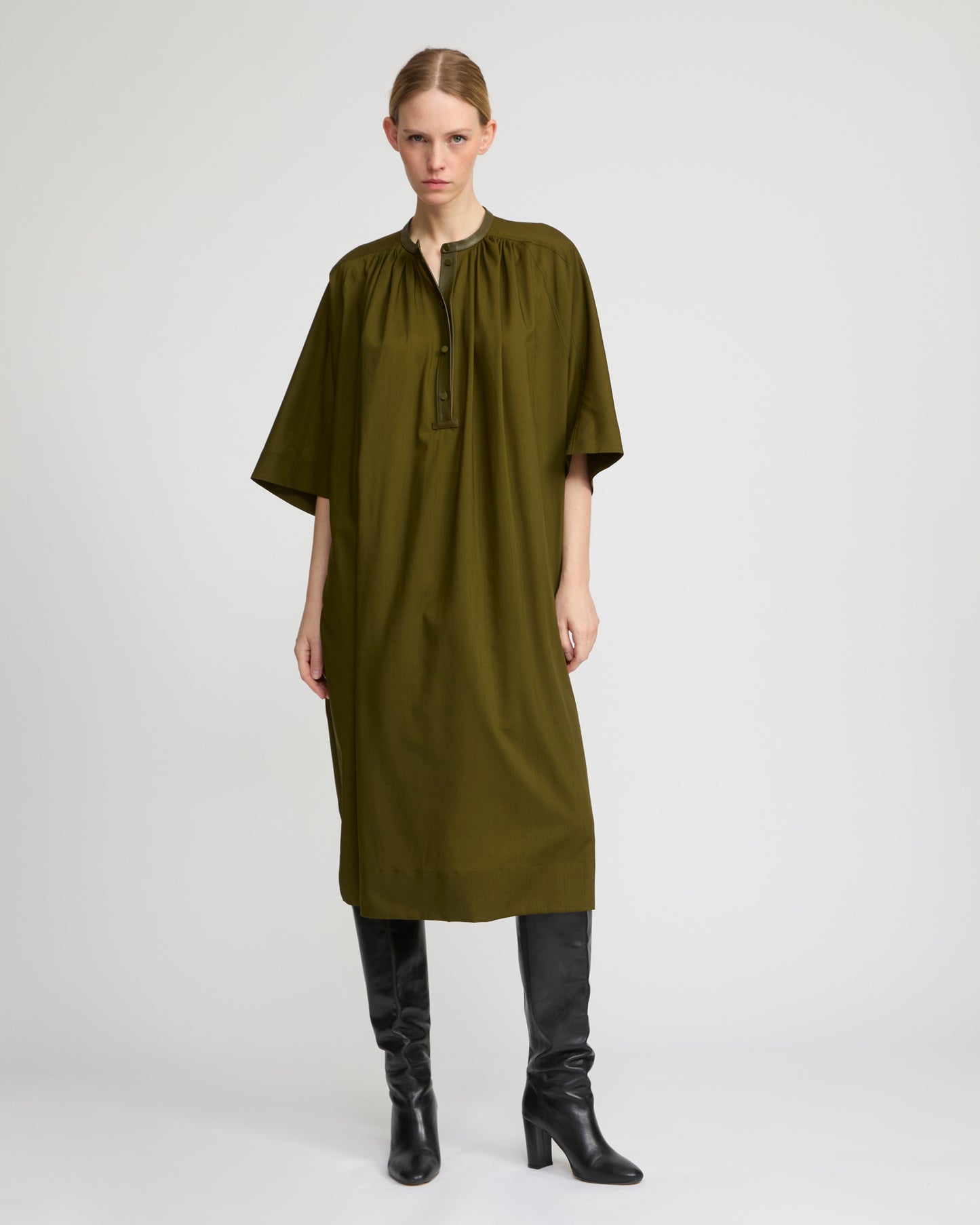 Robe kaftan en voile de laine