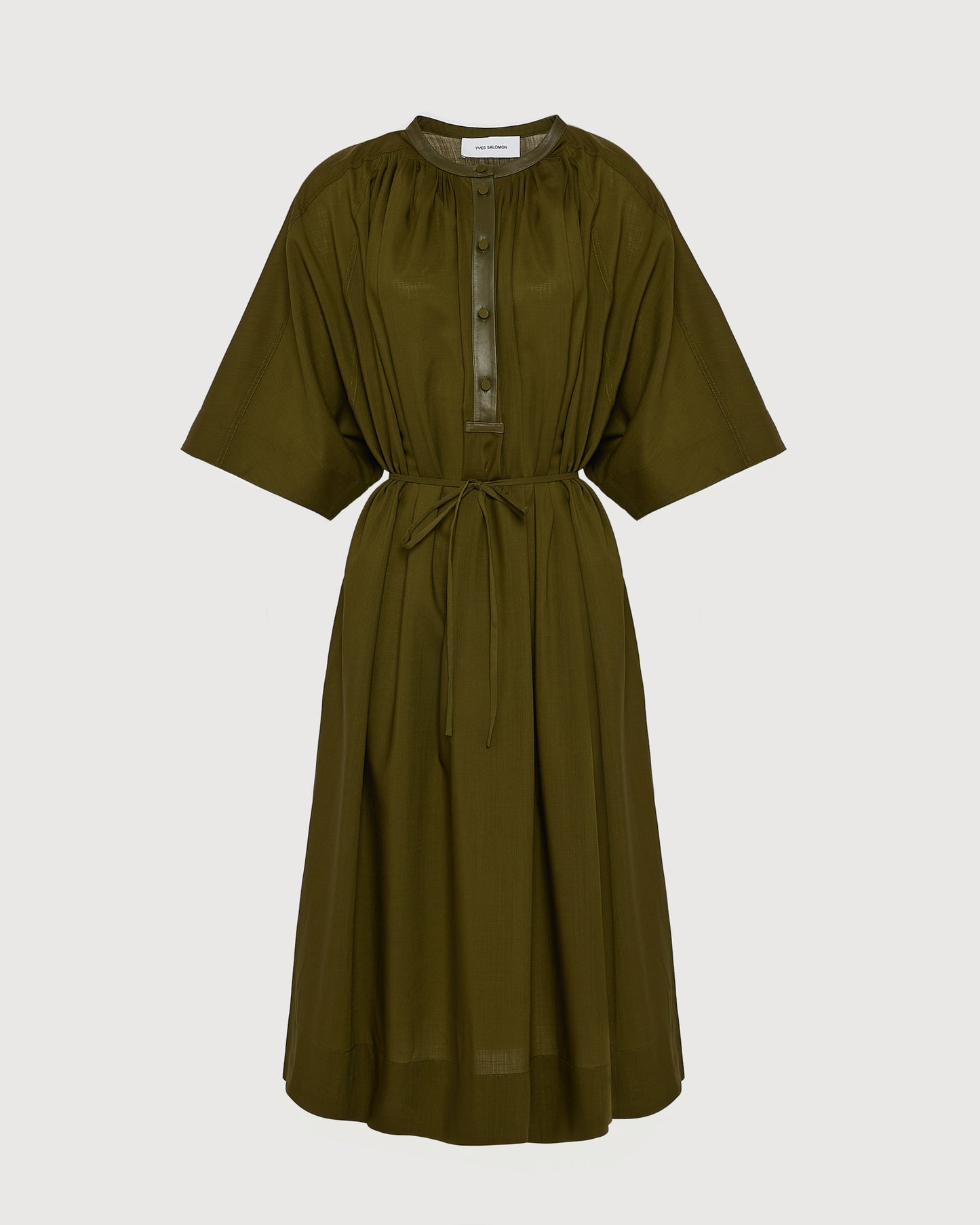Robe kaftan en voile de laine