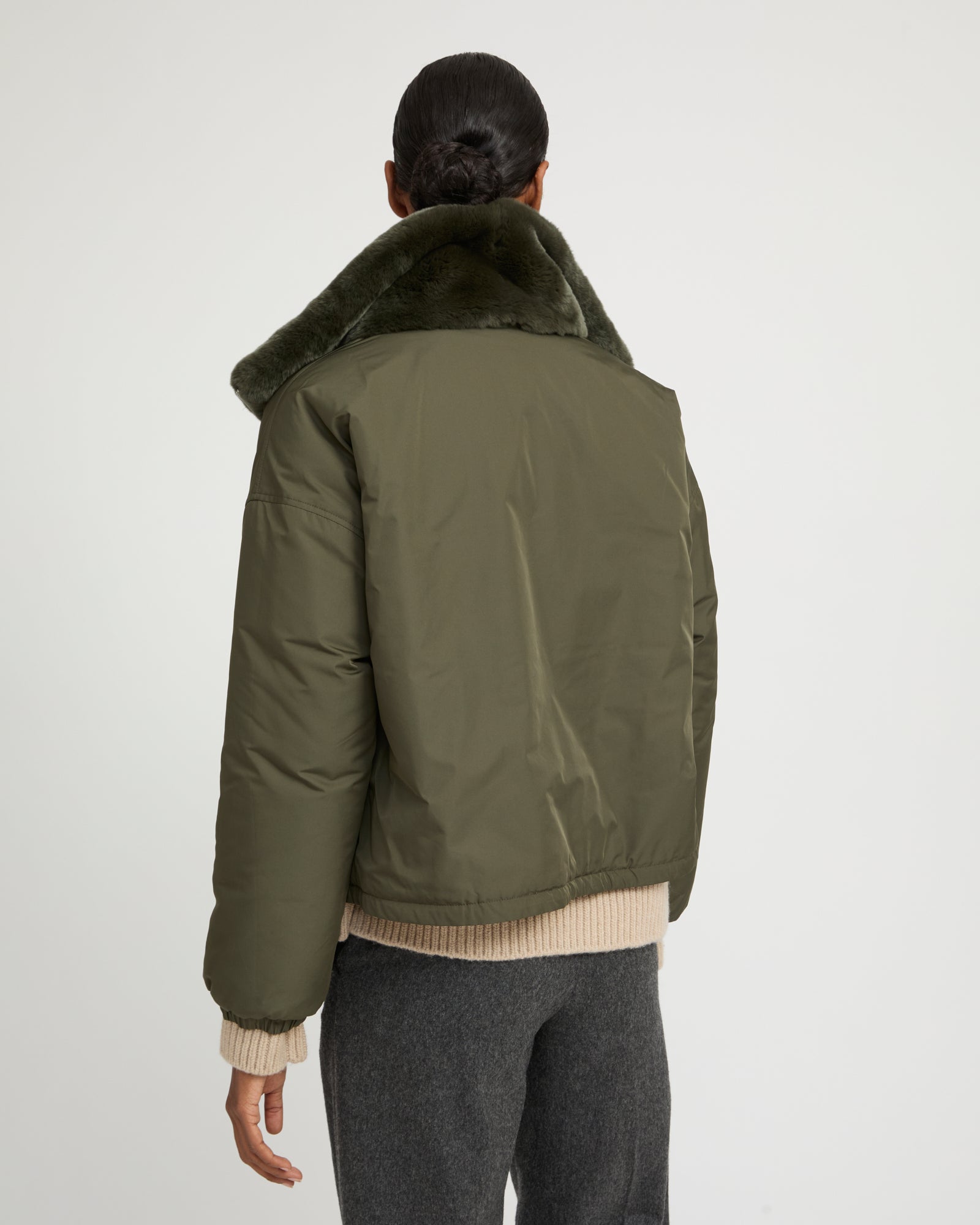 Veste boxy en fourrure de lapin rex réversible tissu technique -Yves Salomon