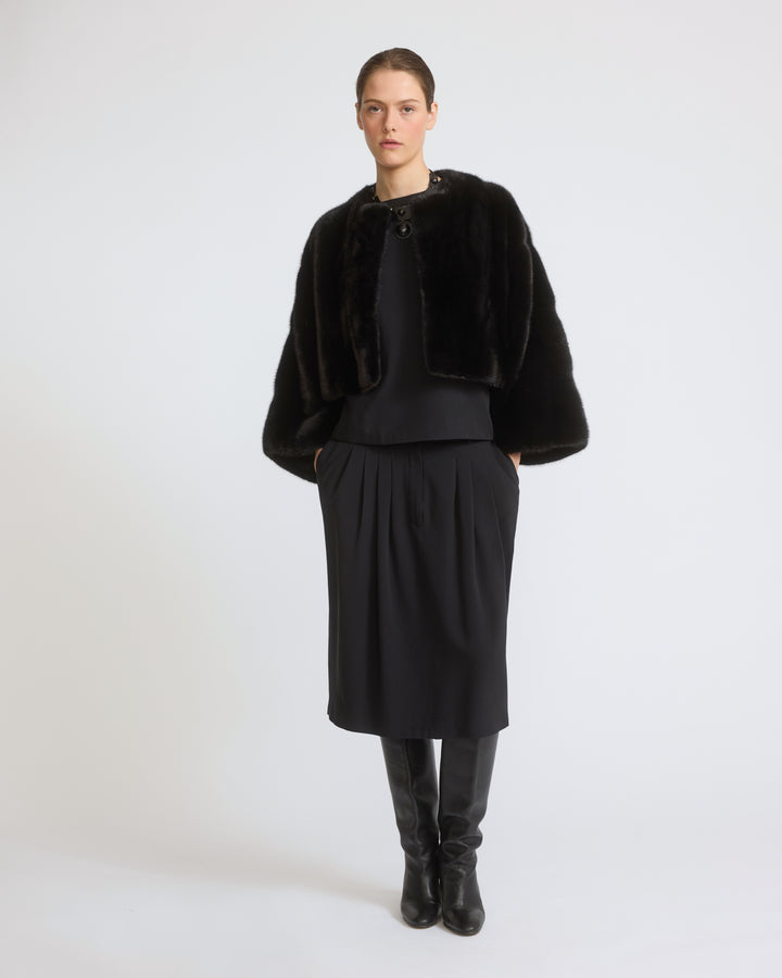 Cape courte en fourrure de vison long poil - Yves Salomon - Nouvelle collection Automne Hiver
