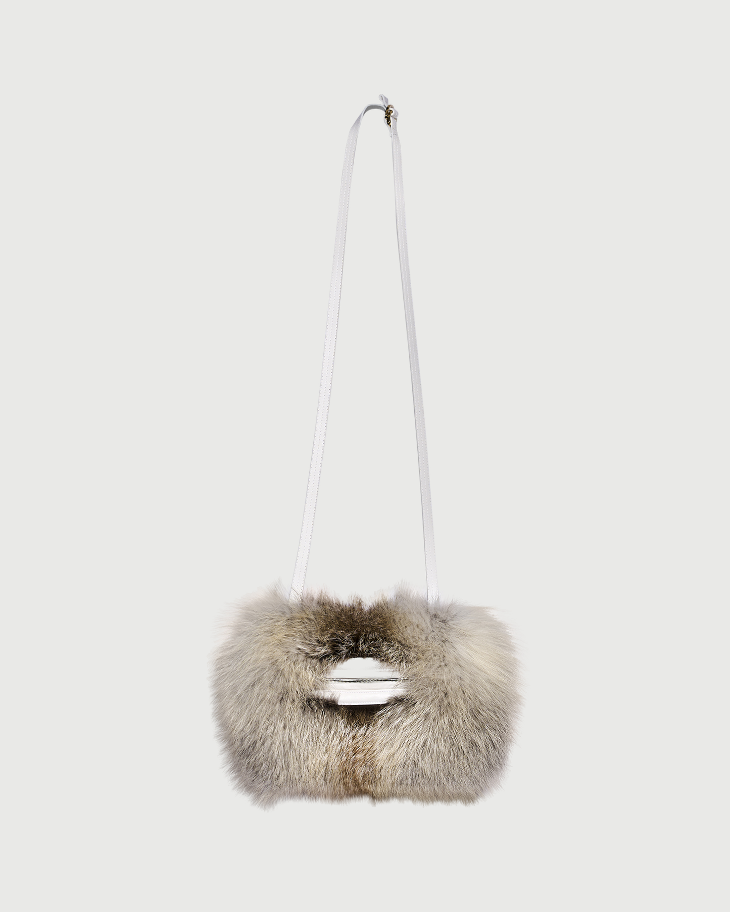 Manchon en fourrure de renard et cuir- Yves Salomon - Nouvelle collection Automne Hiver