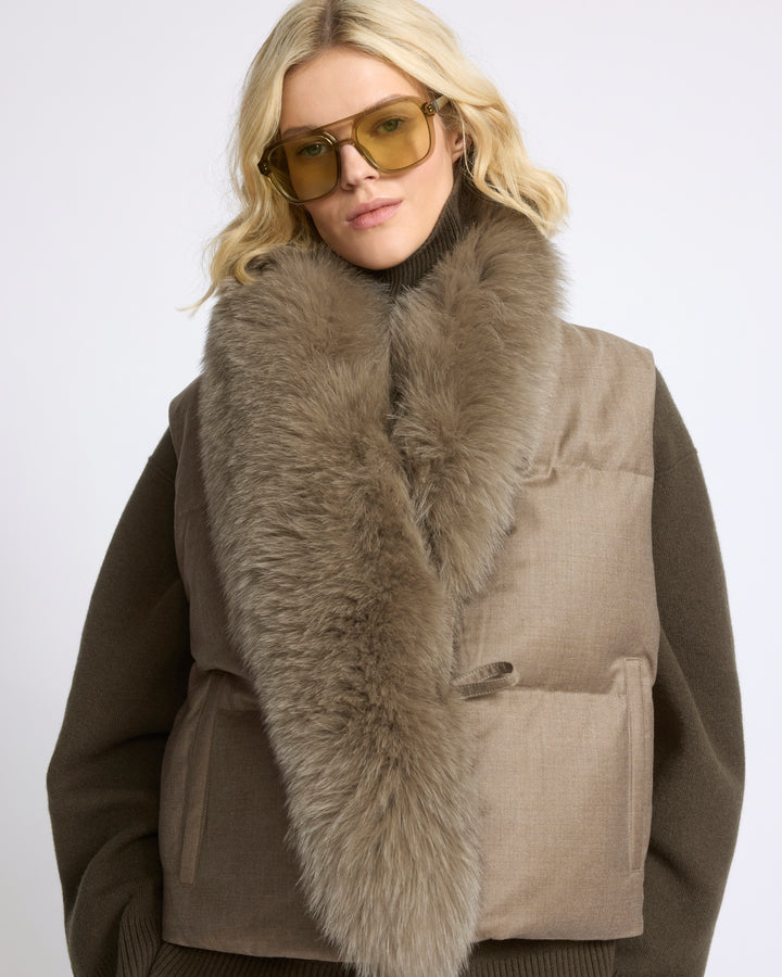 Gilet sans manches en flanelle et col amovible en fourrure de renard - Yves Salomon - Nouvelle collection Automne Hiver