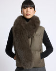 Gilet sans manches en flanelle et col amovible en fourrure de renard