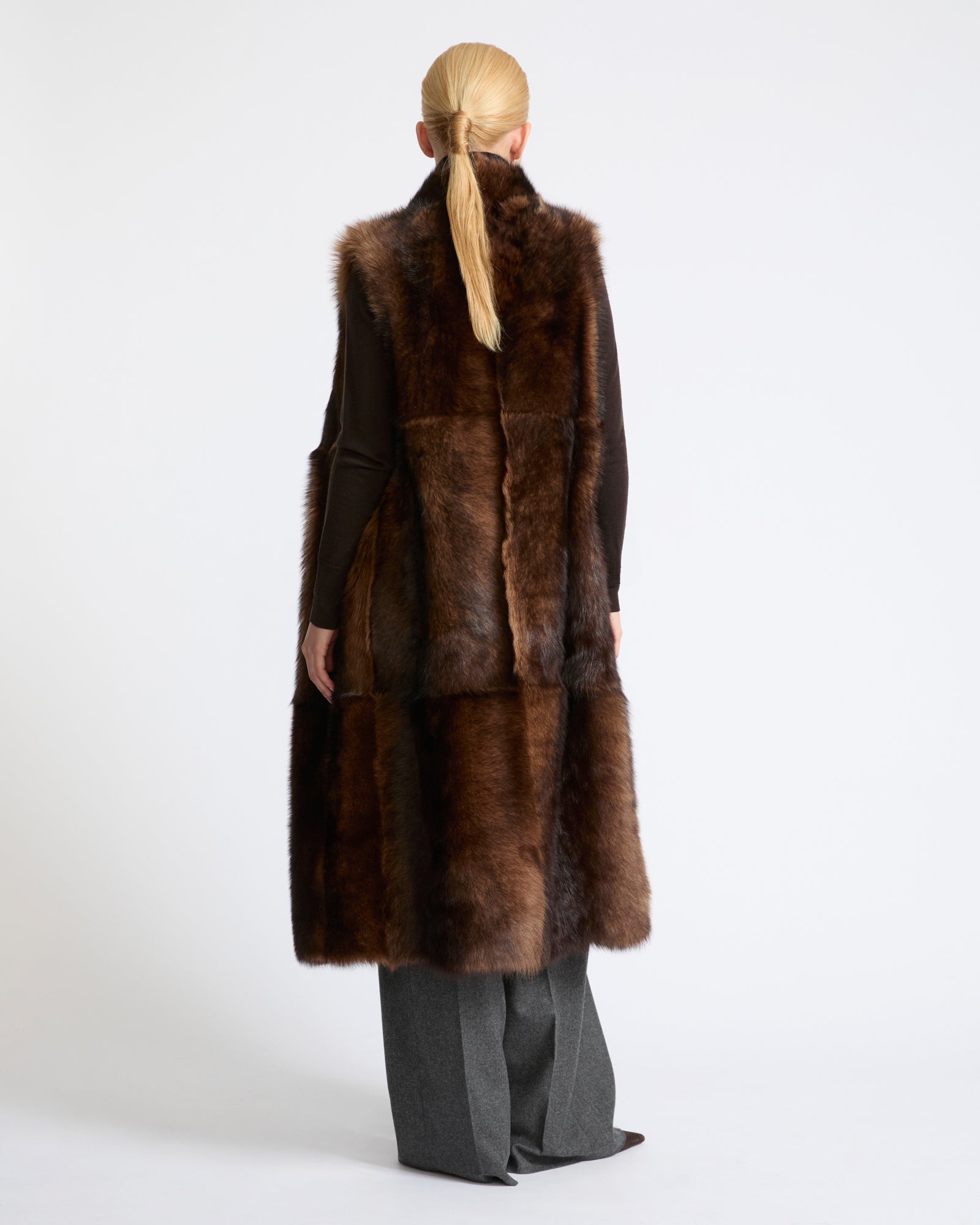 Gilet long sans manches en agneau Toscane- Yves Salomon - Nouvelle collection Automne Hiver