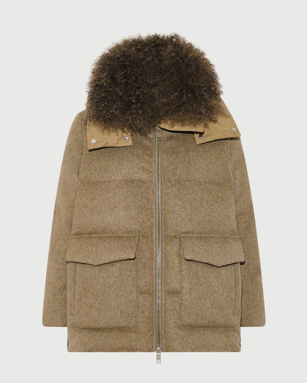 Doudoune à capuche en tissu Loro Piana 100% cachemire membrané avec col en agneau long poil frisé - Yves Salomon - Nouvelle collection Automne Hiver