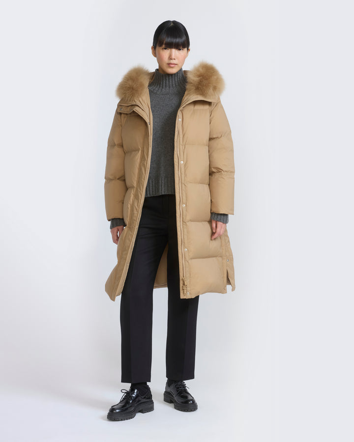 Doudoune longue en tissu technique imperméable et agneau laine vaporeuse