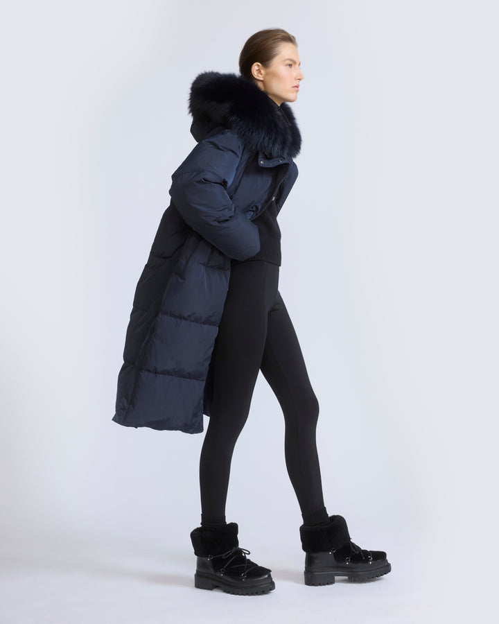 Doudoune longue en tissu technique imperméable avec fourrure de renard