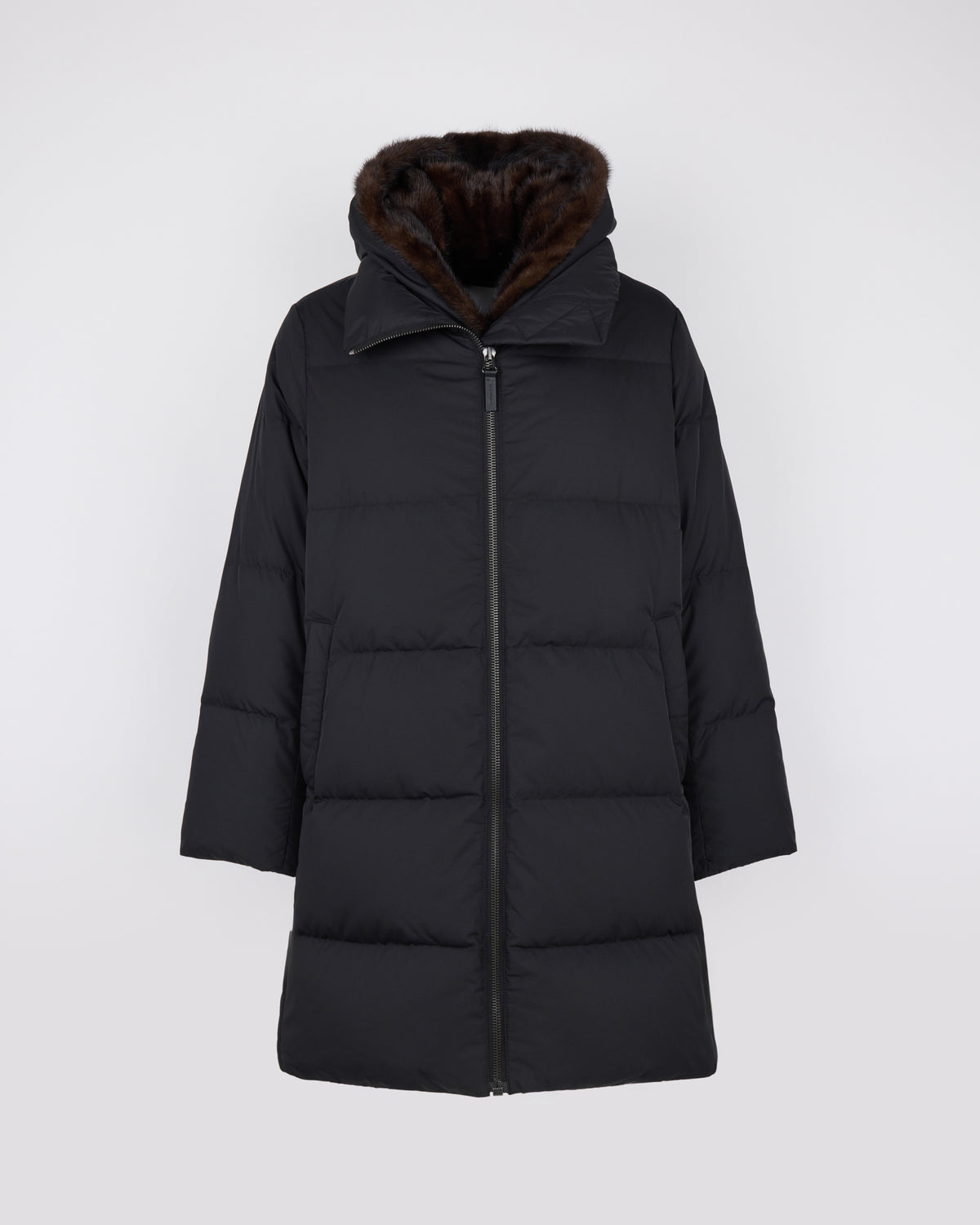 Doudoune longue en tissu technique déperlant avec plastron en fourrure de vison - Yves Salomon - Nouvelle collection Automne Hiver