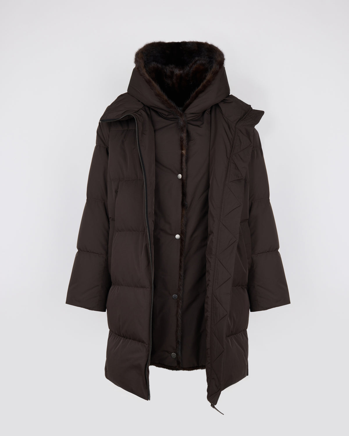 Doudoune longue en tissu technique déperlant avec plastron en fourrure de vison - Yves Salomon - Nouvelle collection Automne Hiver