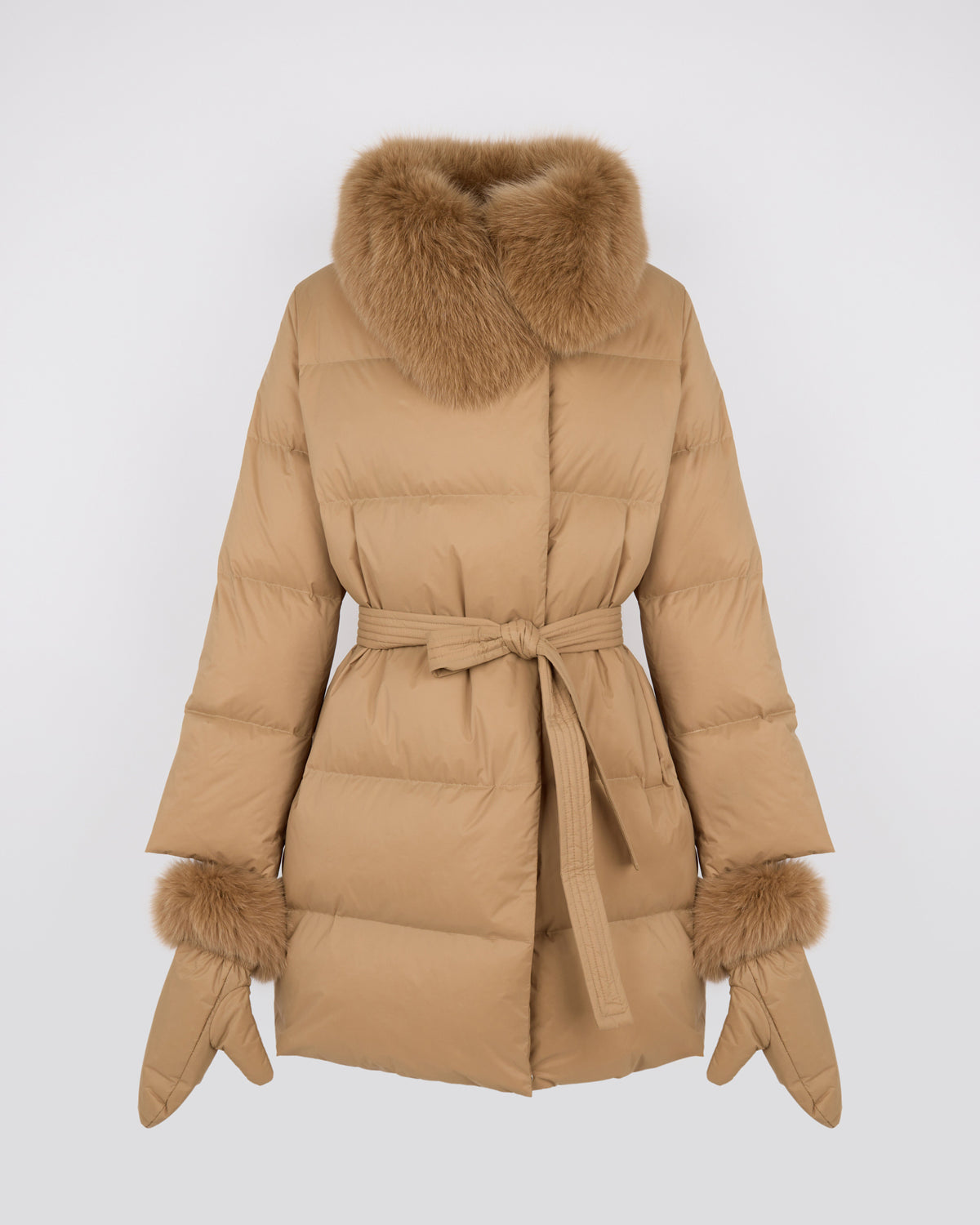Doudoune longue ceinturée en tissu technique imperméable avec col en fourrure de renard - Yves Salomon - Nouvelle collection Automne Hiver