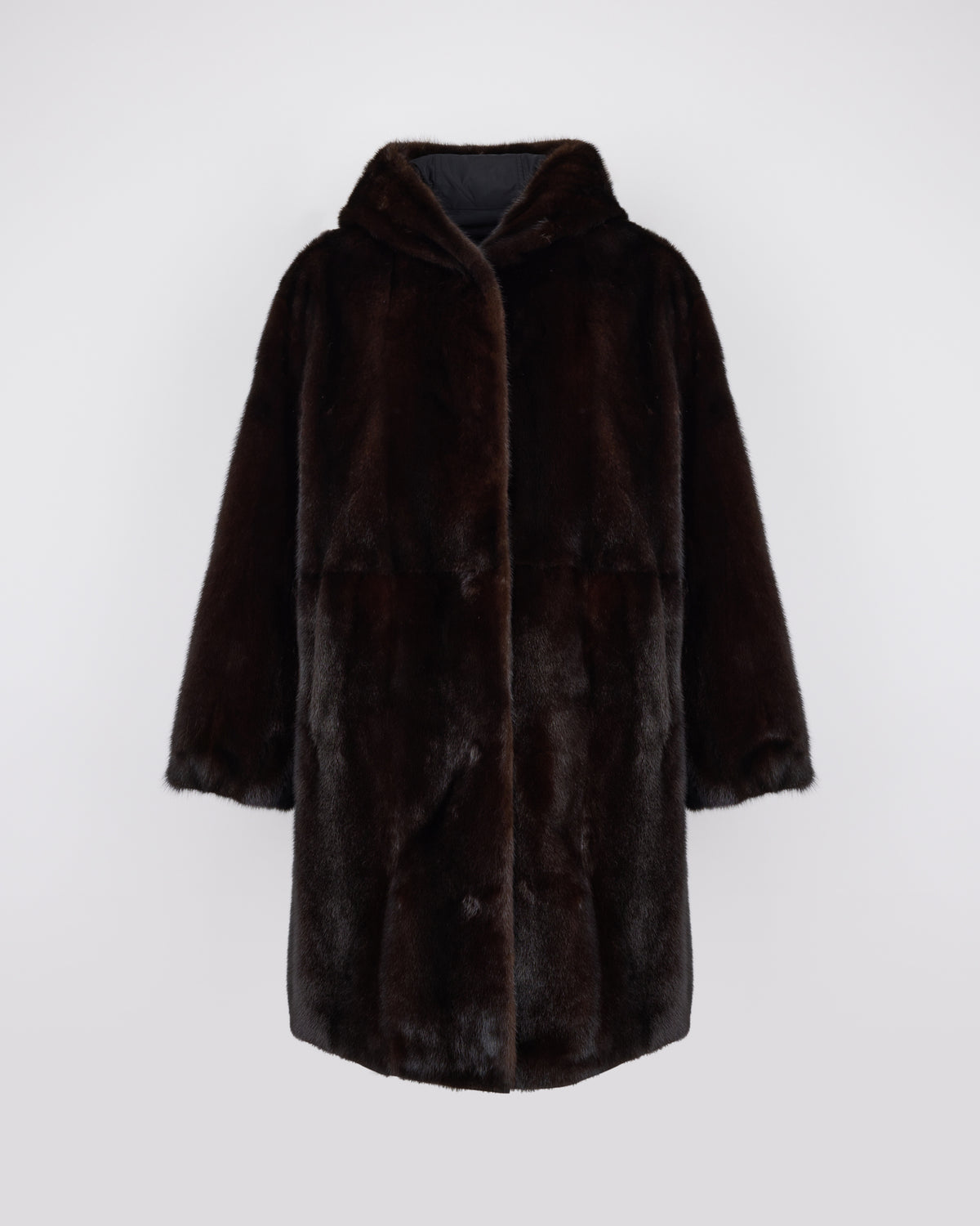 Doudoune longue lisse à capuche en tissu technique déperlant réversible avec fourrure de vison - Yves Salomon - Nouvelle collection Automne Hiver