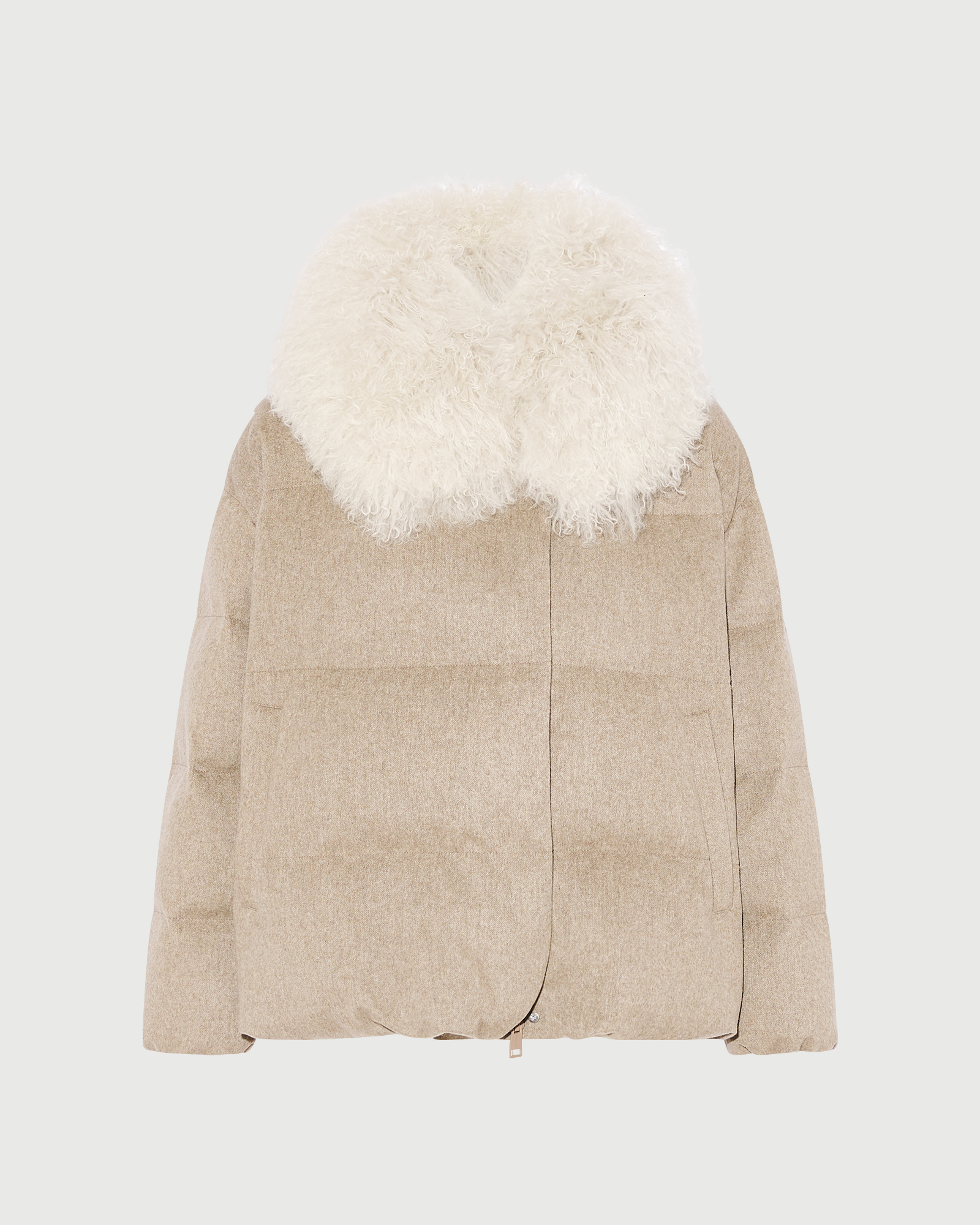 Doudoune en tissu Loro Piana Storm System 100% cachemire avec col en agneau long poil frisé- Yves Salomon - Nouvelle collection Automne Hiver