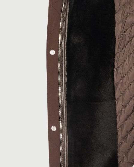 Parka courte à capuche en tissu technique imperméable et peau lainée d'agneau- Yves Salomon - Nouvelle collection Automne Hiver