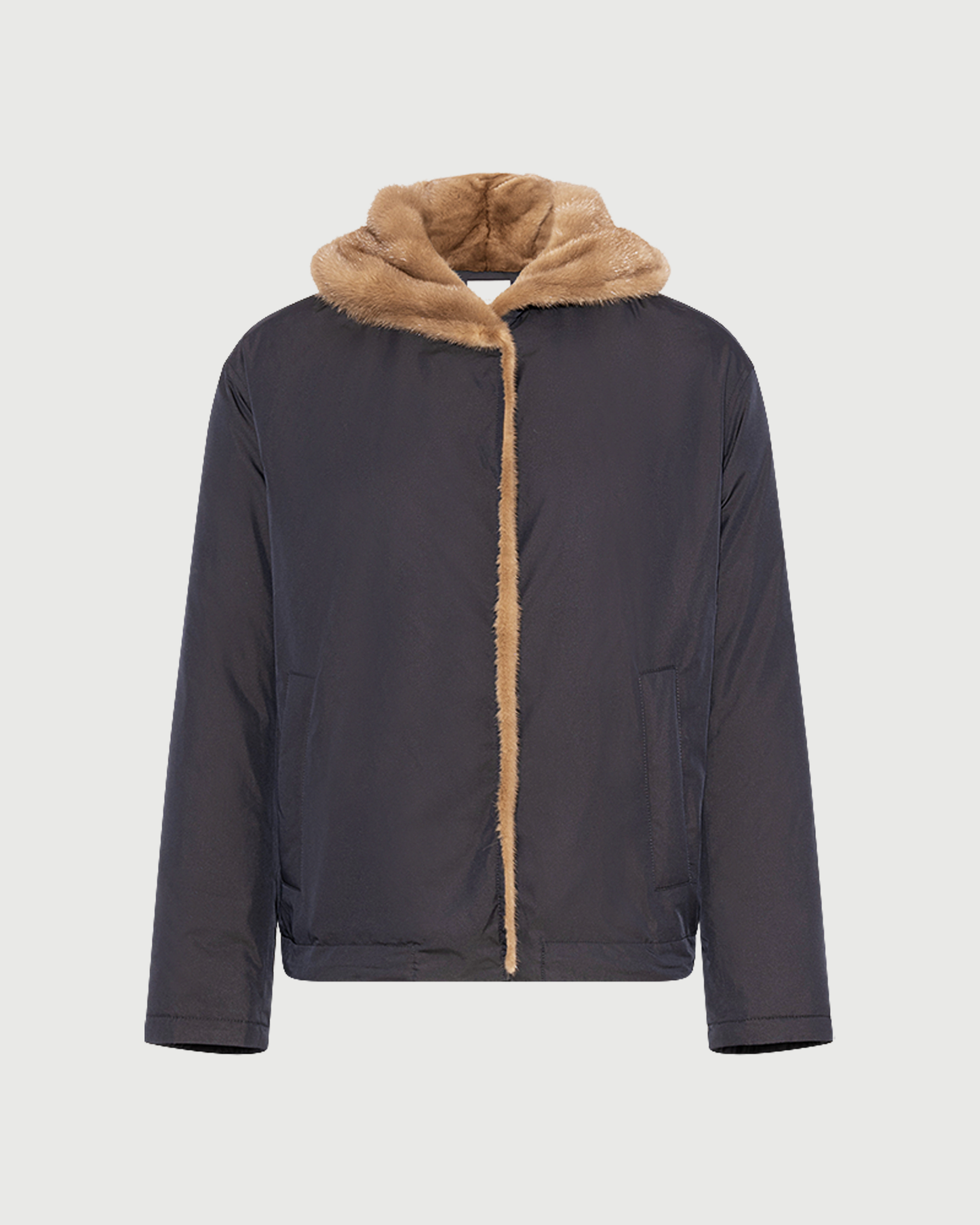 Doudoune courte lisse à capuche en tissu technique déperlant en intérieur fourrure de vison- Yves Salomon - Nouvelle collection Automne Hiver