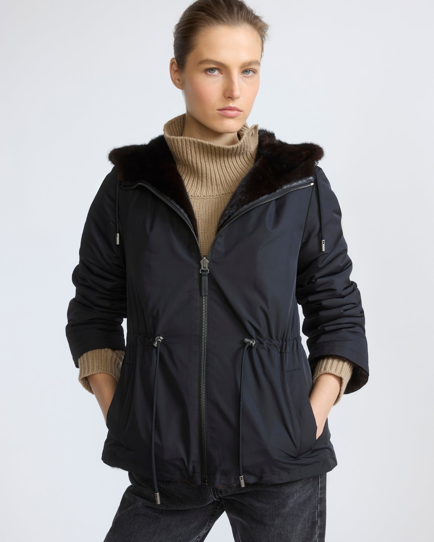 Reversible water-repellent technical fabric hooded jacket with mink fur
