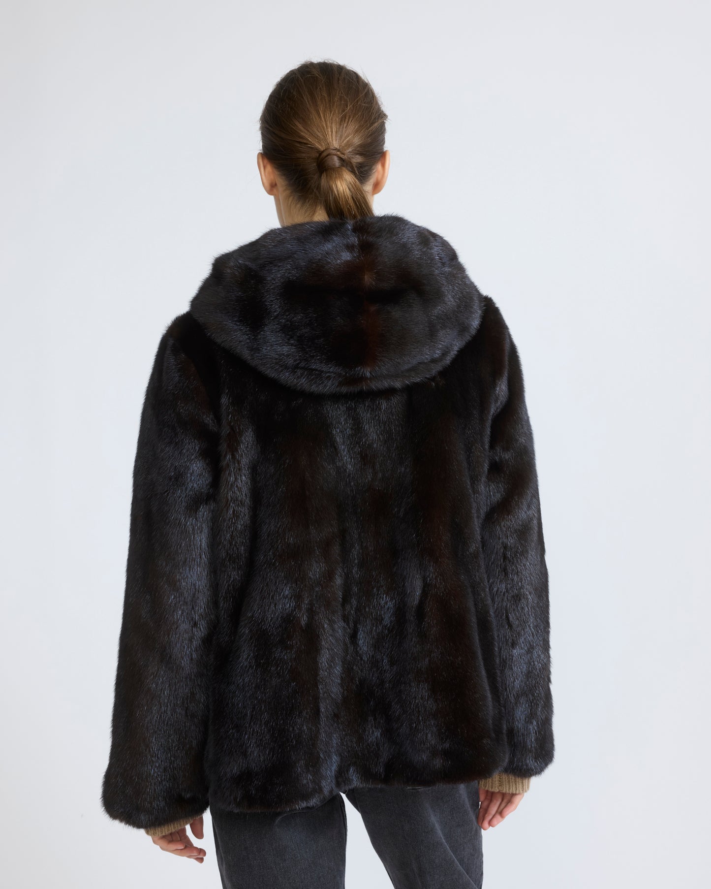 Reversible water-repellent technical fabric hooded jacket with mink fur