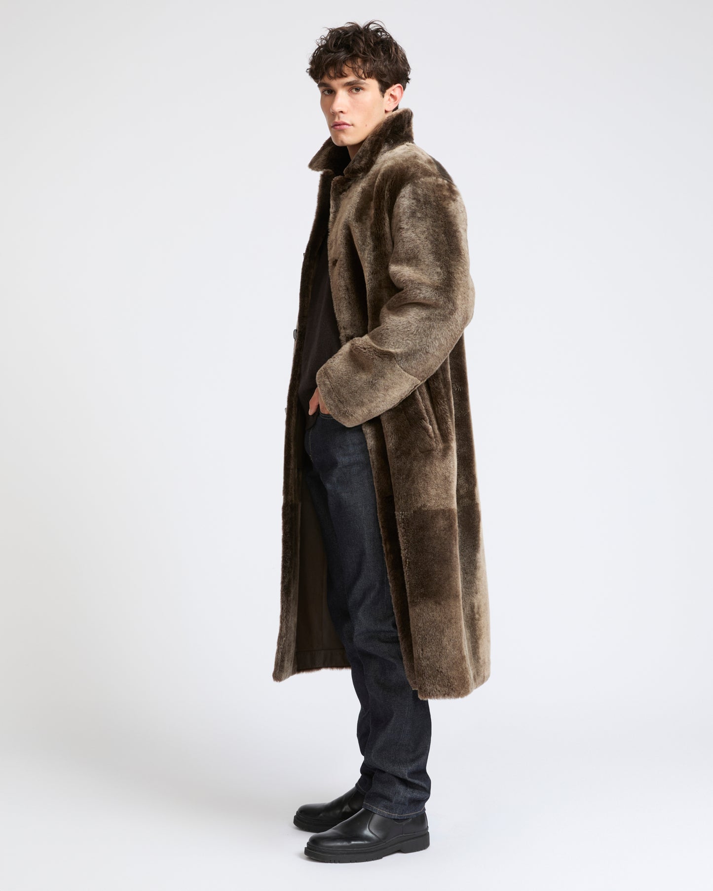 Manteau en peau lainée d'agneau Lacon- Yves Salomon - Nouvelle collection Automne Hiver