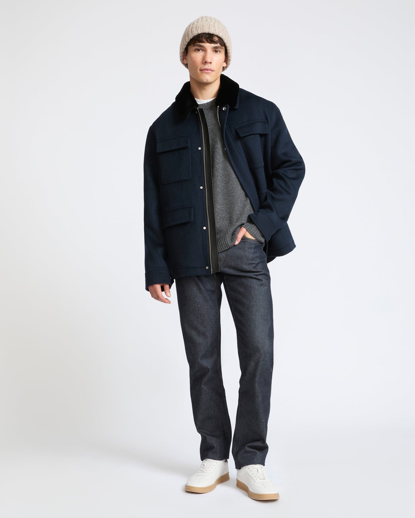 Veste en lainage cachemire double face avec col en fourrure de vison rasé- Yves Salomon - Nouvelle collection Automne Hiver