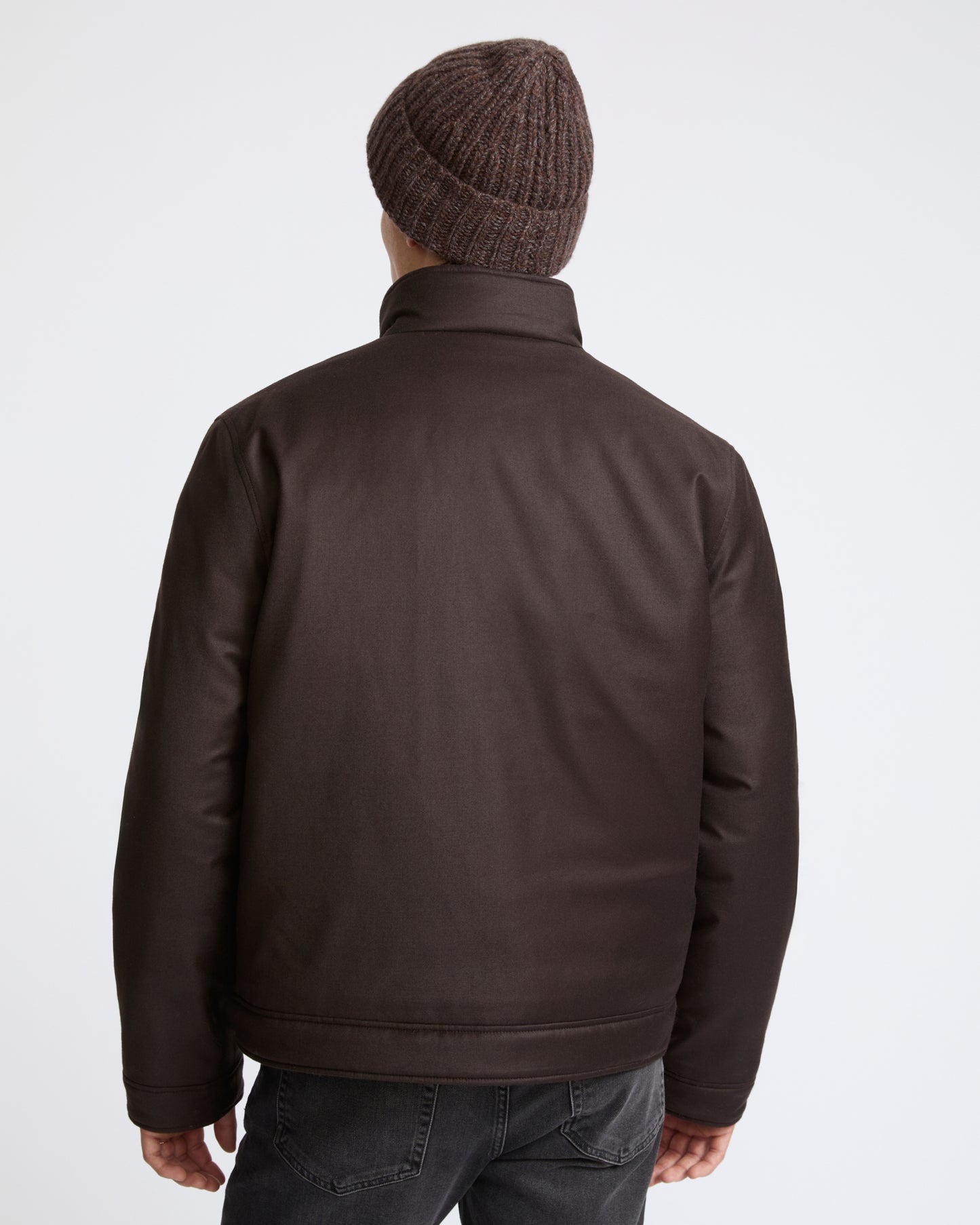 Doudoune en tissu Loro Piana waterproof avec col en fourrure de vison éjarré- Yves Salomon - Nouvelle collection Automne Hiver