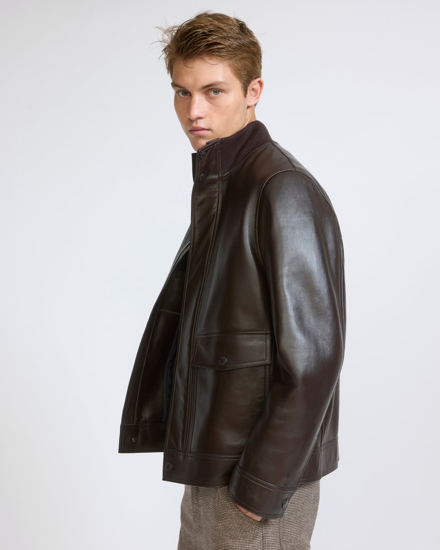 Veste en cuir d'agneau col maille