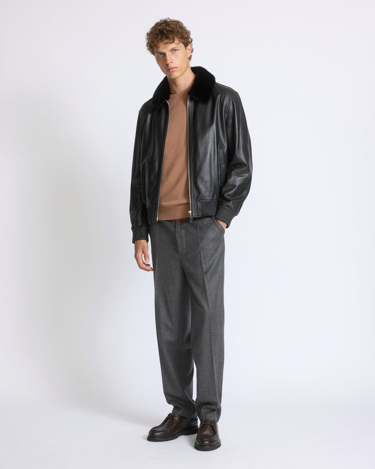 Veste en cuir d'agneau fin et col en fourrure de vison - Yves Salomon - Nouvelle collection Automne Hiver