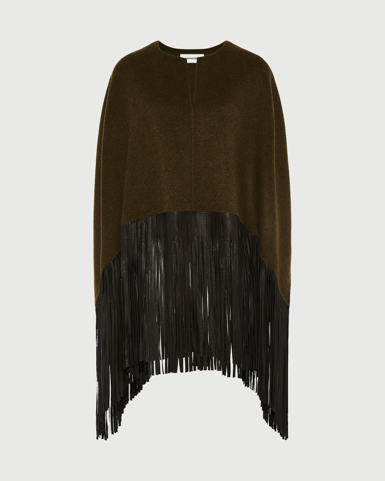Cape en lainage cachemire double face à franges en cuir d'agneau- Yves Salomon - Nouvelle collection Automne Hiver