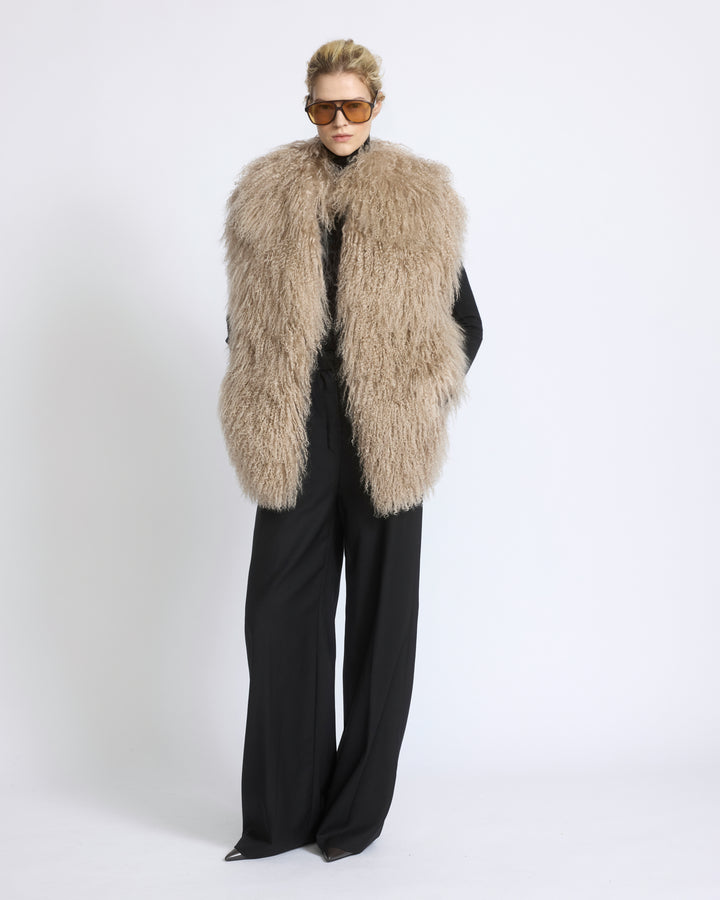 Gilet en maille Mérinos et agneau long poil frisé - Yves Salomon - Nouvelle collection Automne Hiver