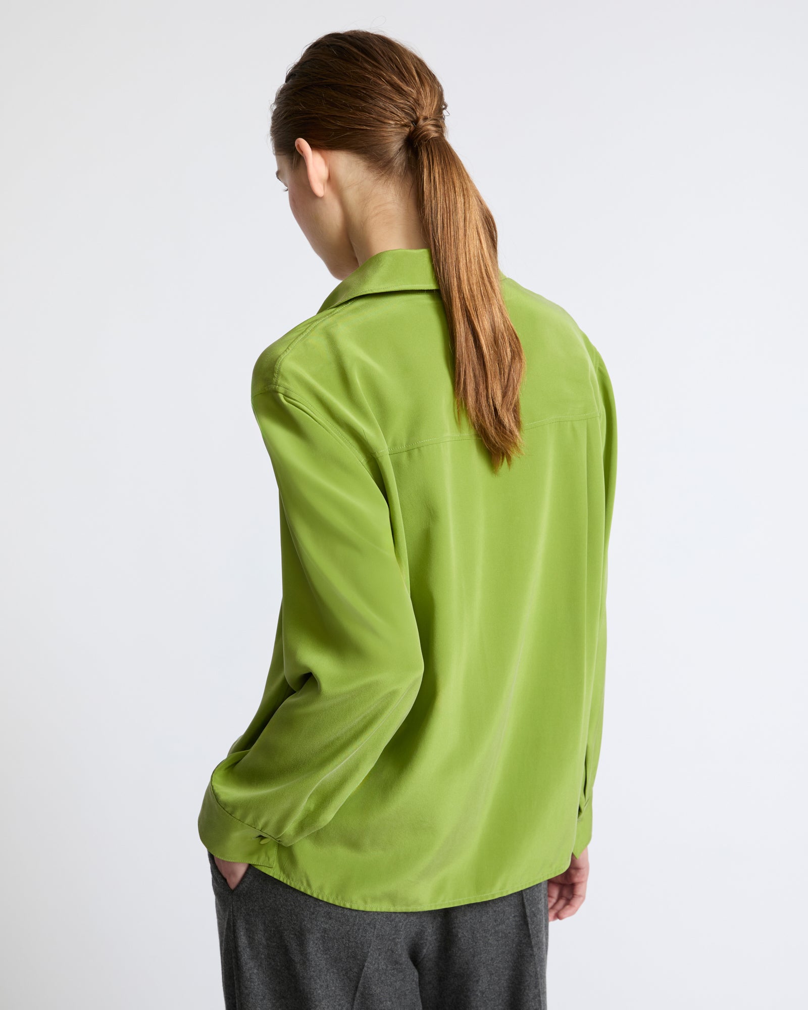 Blouse en crêpe de soie légère- Yves Salomon - Nouvelle collection Automne Hiver