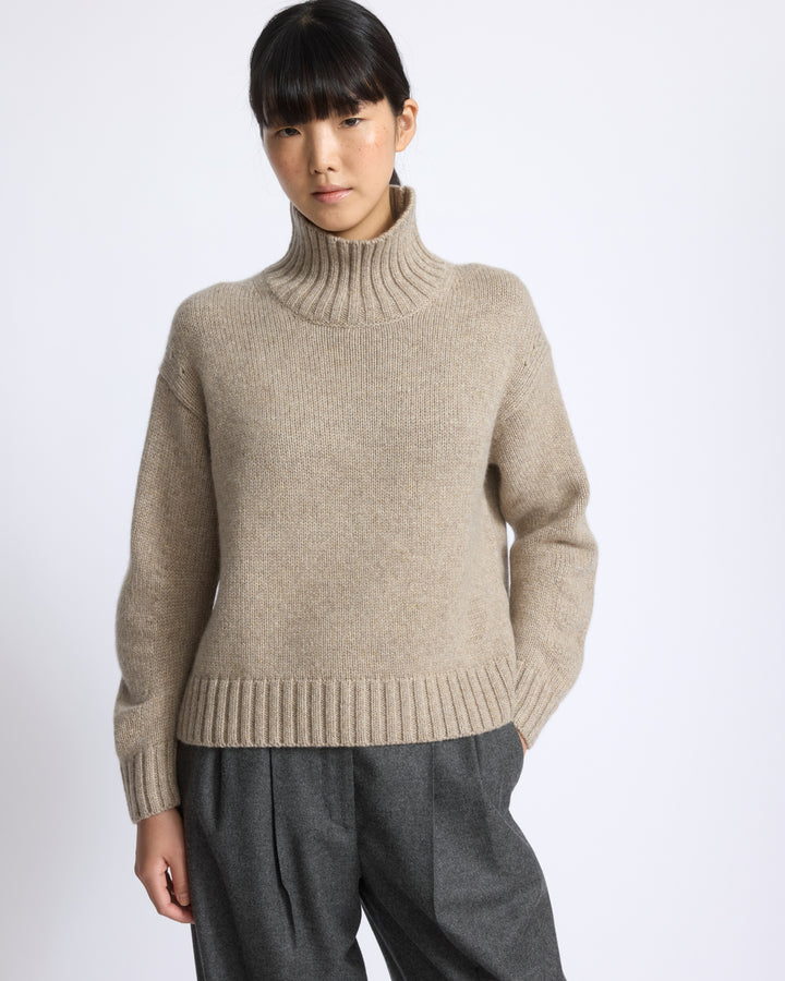 Pull col cheminée en maille 100% cachemire - Yves Salomon - Nouvelle collection Automne Hiver