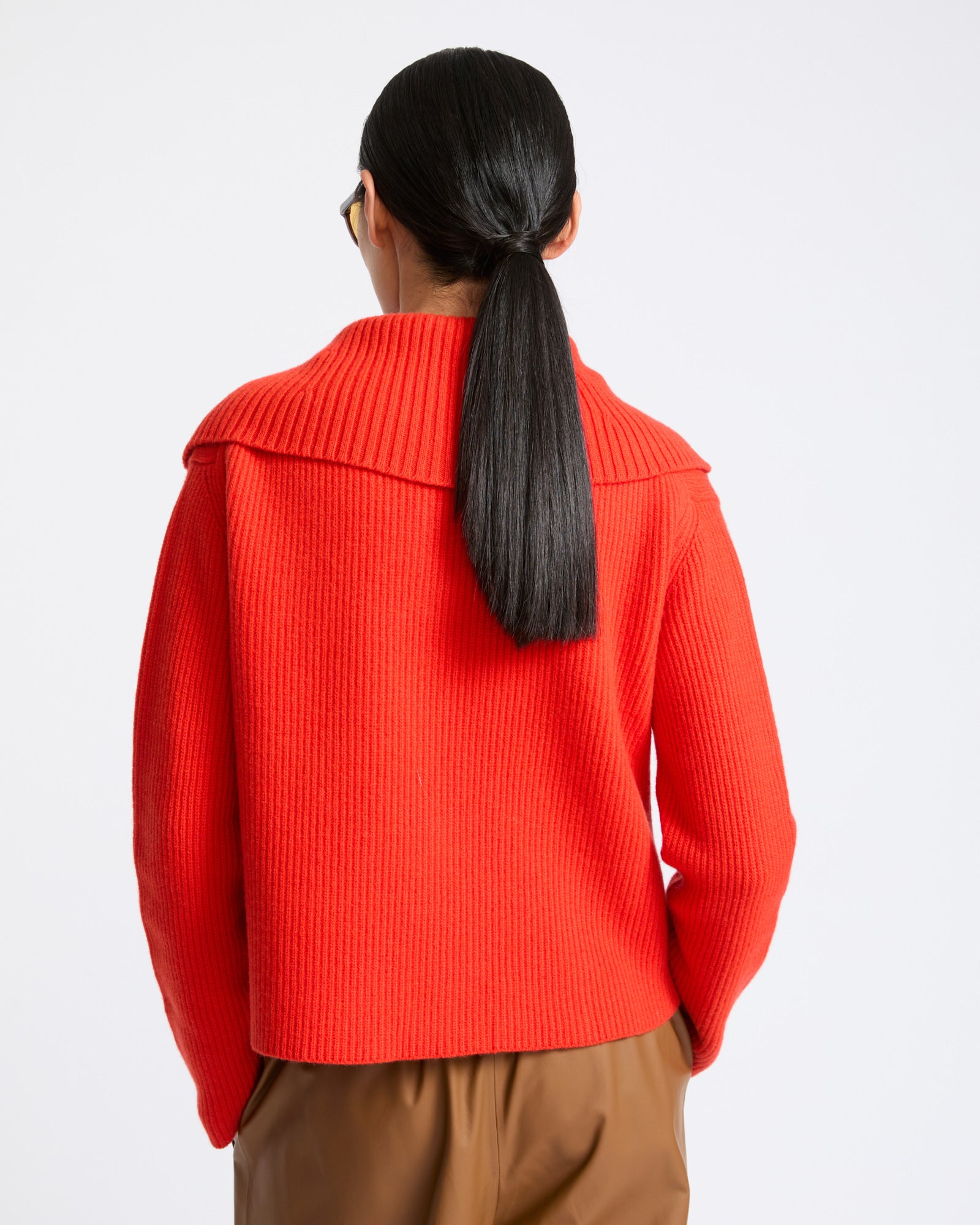 Pull col marin boutonné en maille- Yves Salomon - Nouvelle collection Automne Hiver