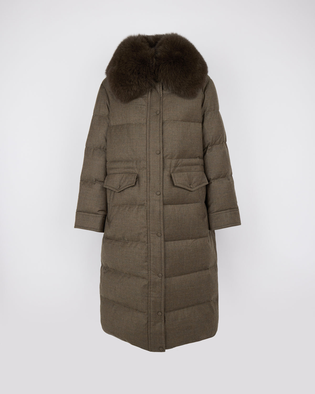 Doudoune longue droite avec col amovible en fourrure de renard - Yves Salomon - Nouvelle collection Automne Hiver