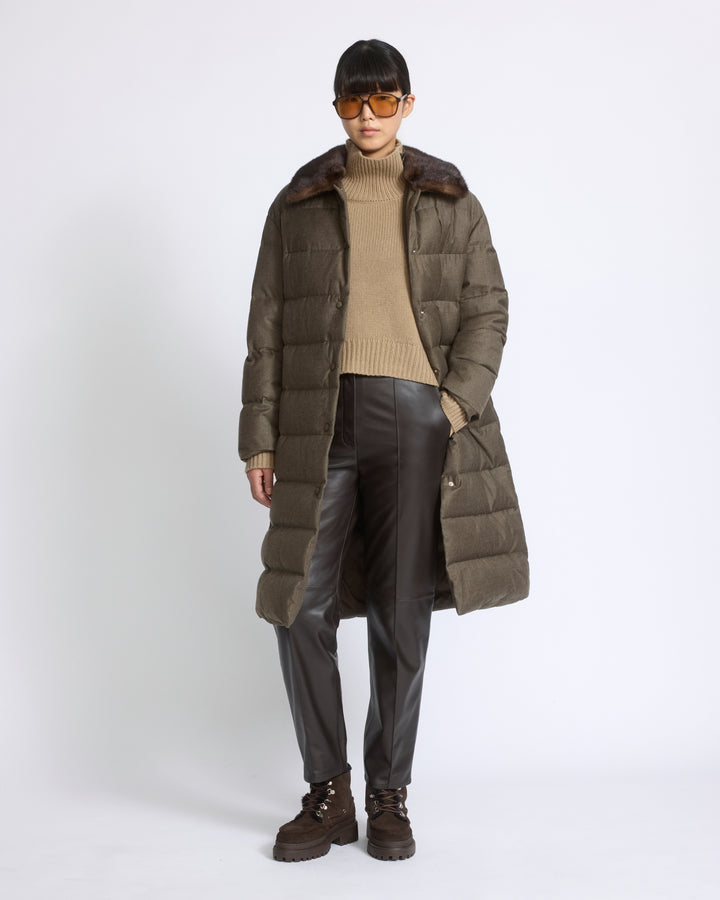 Doudoune longue avec col en fourrure de vison amovible - Yves Salomon - Nouvelle collection Automne Hiver